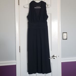 Jones Wear Black Dress